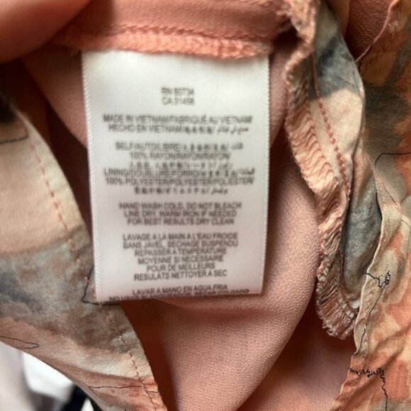 BCBGeneration one shoulder floral pastel romper size 4 - Picture 7 of 11